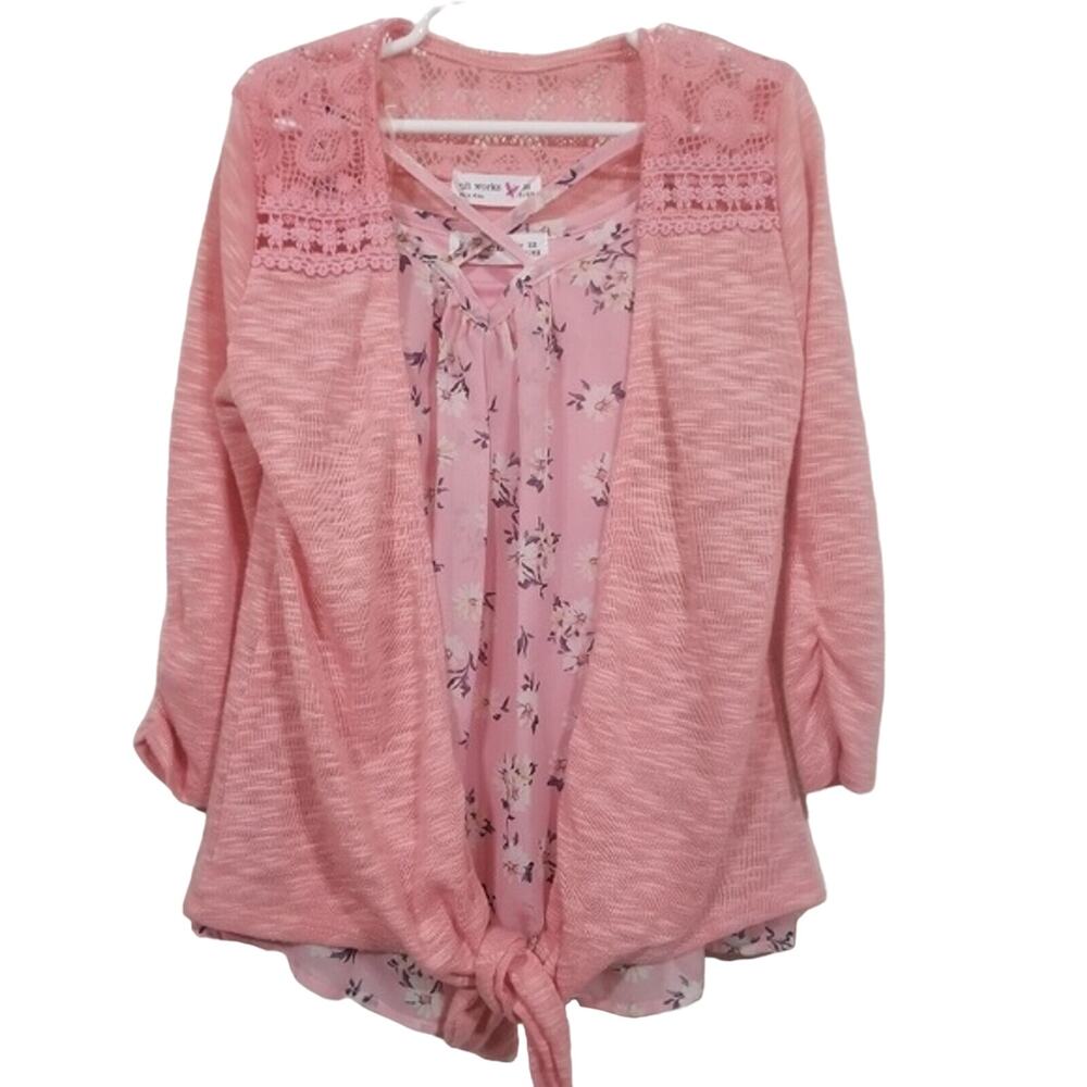 Kid's NWT Salmon and Floral Two Piece Cardigan and Tank Top Set